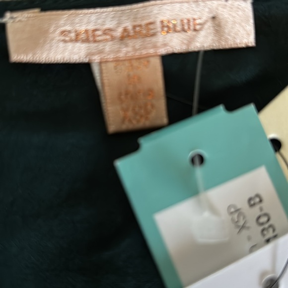 Skies Are Blue Blouse - Picture 5 of 12